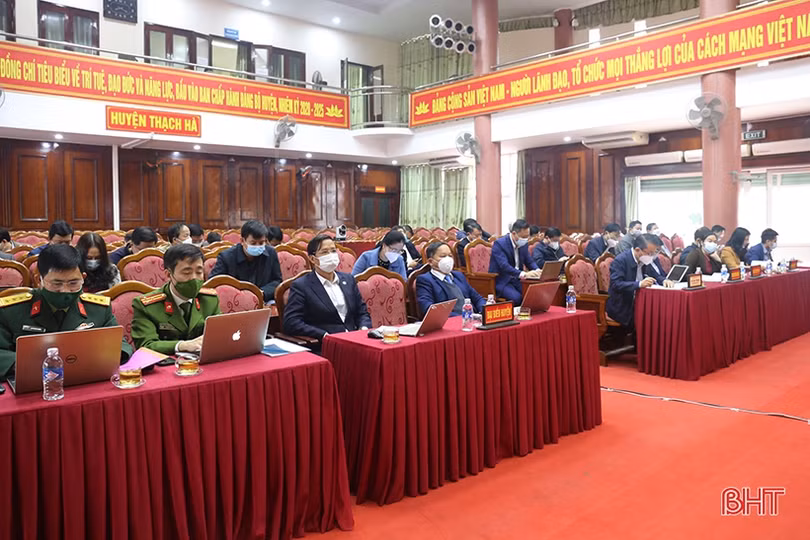 Đổi mới phương thức lãnh đạo của Đảng đối với hoạt động của hệ thống chính trị tại Thạch Hà