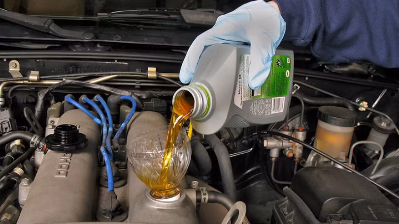 Khi nào thì nên thay nhớt xe ô tô?