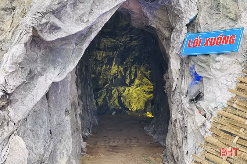 Độc đáo những hang đá Bê-lem “khổng lồ” đón Giáng sinh 2021 tại TP Hà Tĩnh