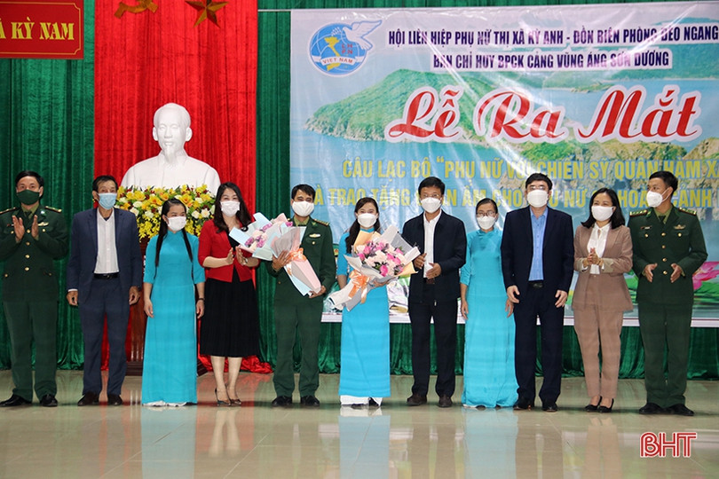 Ra mắt 2 CLB “Phụ nữ với chiến sĩ quân hàm xanh” ở TX Kỳ Anh