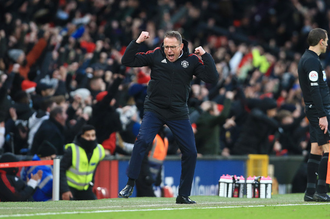 United 1-0 Crystal Palace: Fred tặng quà ra mắt HLV Rangnick