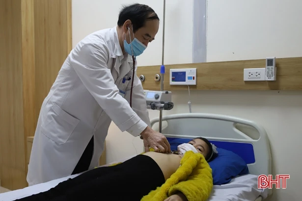 Thời tiết thất thường, nhiều trẻ nhỏ ở Hà Tĩnh phải nhập viện