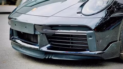 Porsche 911 992 Turbo hơn 15 tỷ đồng đầu tiên về Việt Nam