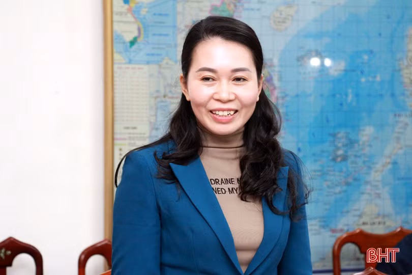 Các tổ đại biểu HĐND tỉnh Hà Tĩnh thảo luận, góp ý trước Kỳ họp thứ 4