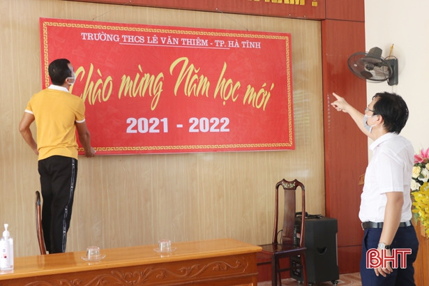 Hà Tĩnh: Hoàn tất chuẩn bị lễ khai giảng năm học mới tại điểm truyền hình trực tiếp