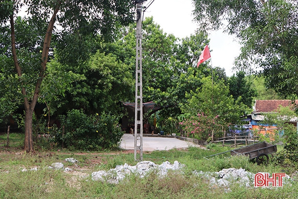 Thu hẹp phạm vi phong tỏa còn 1 thôn của xã Cẩm Sơn từ 14h chiều nay