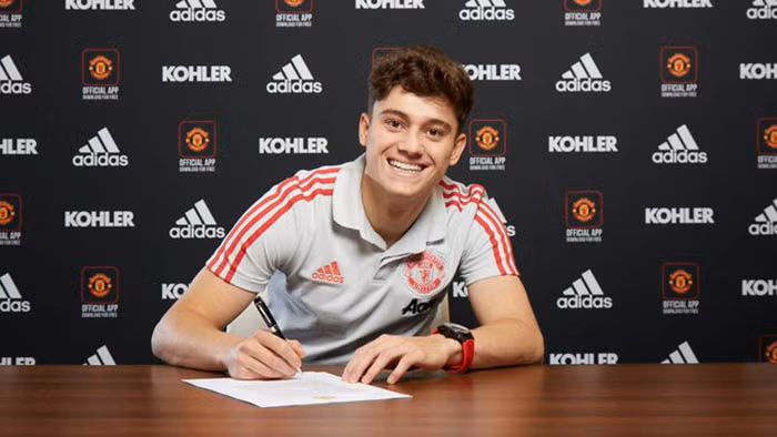 “Bom tấn” nào sẽ nổ ở ngày cuối chuyển nhượng: Mbappe, Haaland hay Neves?