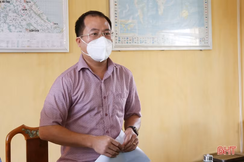 Lộc Hà, Cẩm Xuyên cần siết chặt hơn nữa công tác phòng, chống dịch tại cảng cá, bến cá