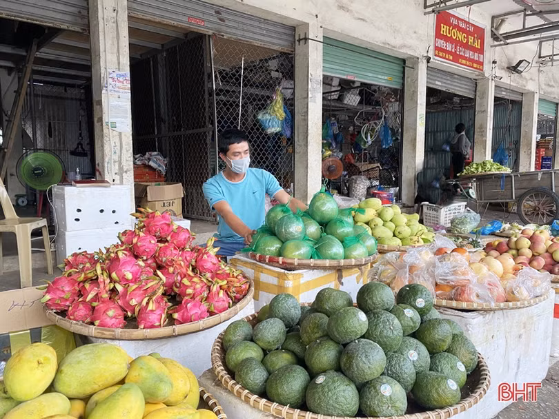 Từ “giải phóng” đường Hà Tôn Mục đến siết chặt kỷ cương đô thị chợ TP Hà Tĩnh