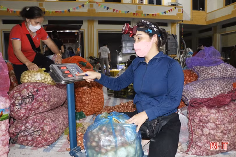 Từ “giải phóng” đường Hà Tôn Mục đến siết chặt kỷ cương đô thị chợ TP Hà Tĩnh