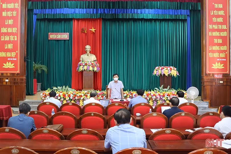 Cẩm Xuyên cần quản lý chặt chẽ công tác cách ly, theo dõi sức khỏe tại nhà