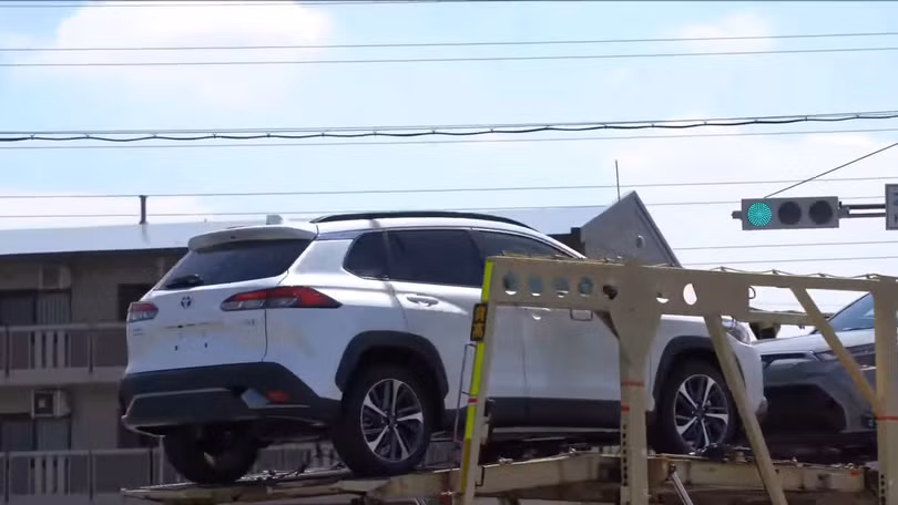 Toyota Corolla Cross 2022 lộ diện, người Việt nóng lòng chạm tay