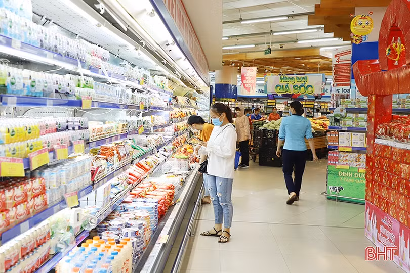 Siêu thị, trung tâm thương mại ở TP. Hà Tĩnh vắng khách dịp lễ 2/9