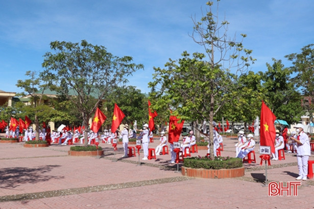 Hà Tĩnh: Hoàn tất chuẩn bị lễ khai giảng năm học mới tại điểm truyền hình trực tiếp