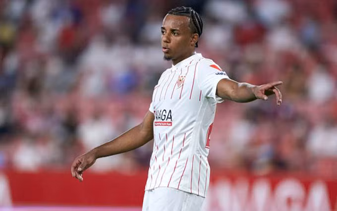 “Bom tấn” nào sẽ nổ ở ngày cuối chuyển nhượng: Mbappe, Haaland hay Neves?