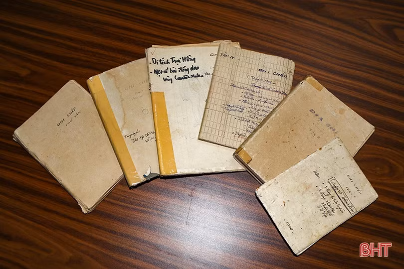 Nhớ người muôn năm cũ...