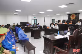 Cảnh giác trước bẫy "việc nhẹ, lương cao" của tội phạm mua bán người