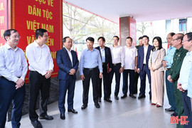 Sôi nổi hội nghị tiếp xúc giữa các ứng cử viên với cử tri Hà Tĩnh