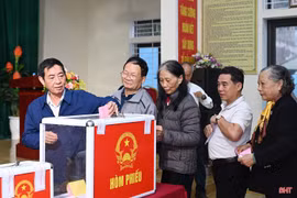 Cử tri gửi trọn niềm tin vào đại biểu dân cử