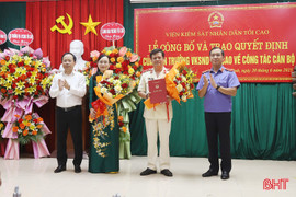 Công bố quyết định điều động, bổ nhiệm Viện trưởng Viện KSND tỉnh Hà Tĩnh