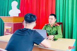 Triệu tập đối tượng ném đá xe đang chạy trên cao tốc ở Hà Tĩnh