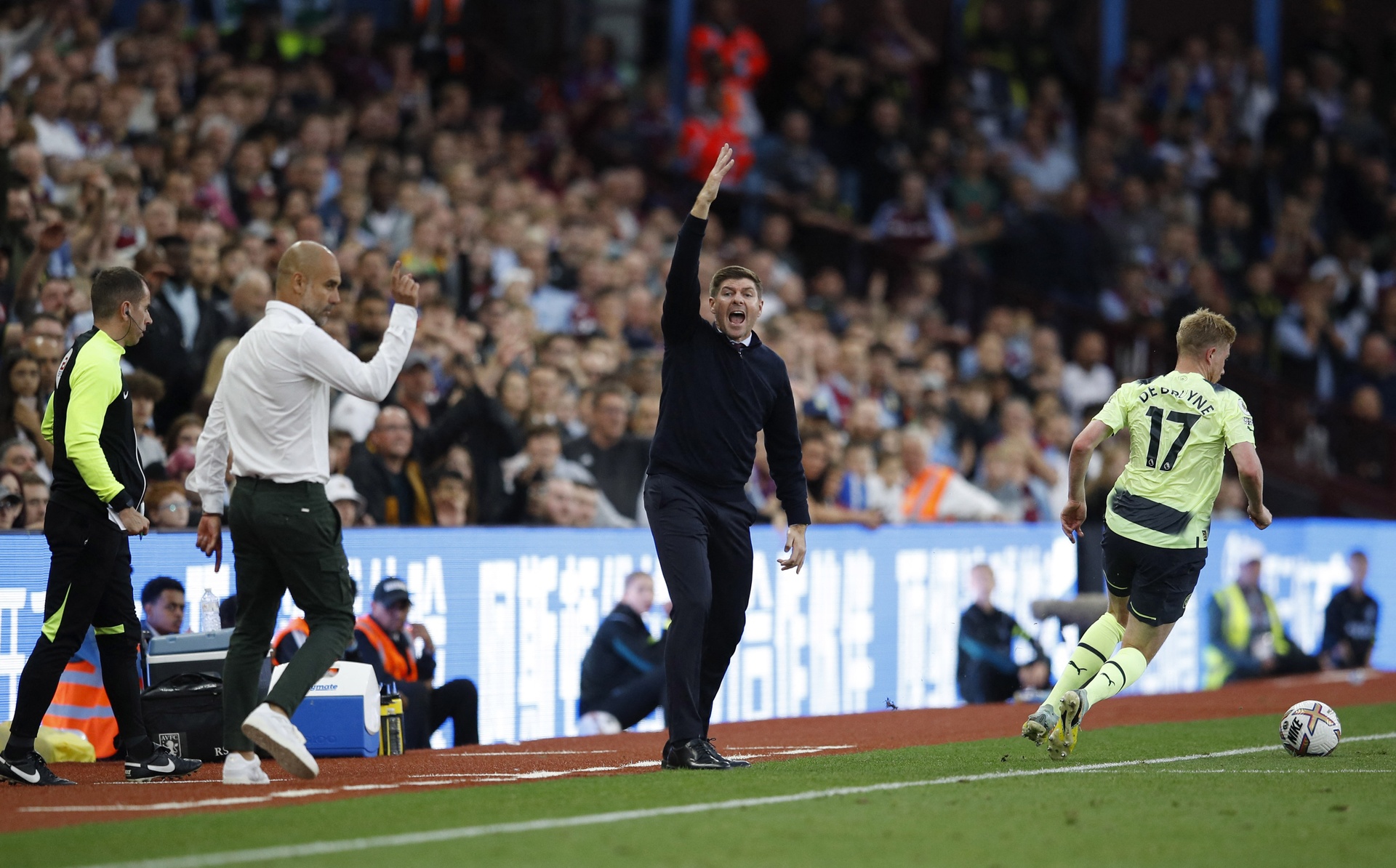Haaland ghi bàn nhưng Man City vẫn mất điểm trước Aston Villa