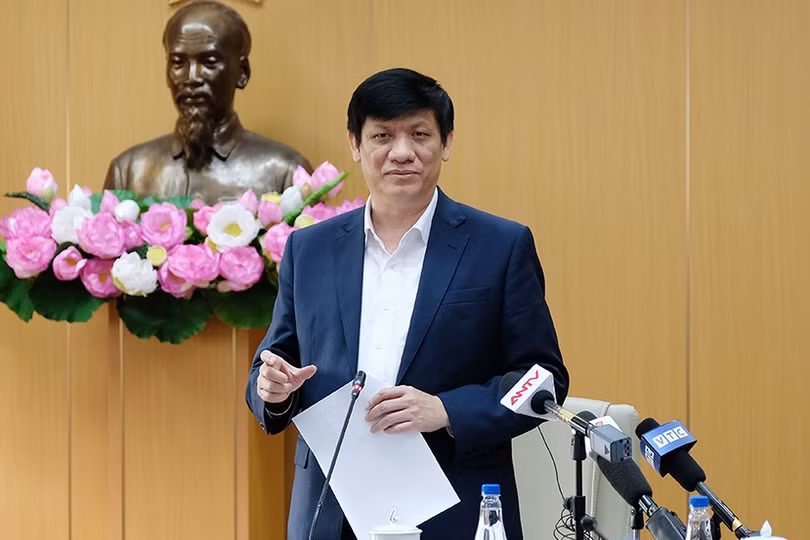 Không vì những tai biến có thể xảy ra mà lung lay niềm tin với vắc xin