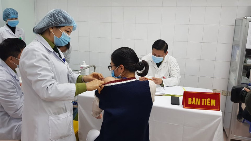 Hướng dẫn về bảo quản, phân phối và sử dụng vắc xin phòng Covid-19