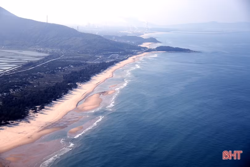 “Mắt thần” trên đỉnh Đèo Ngang