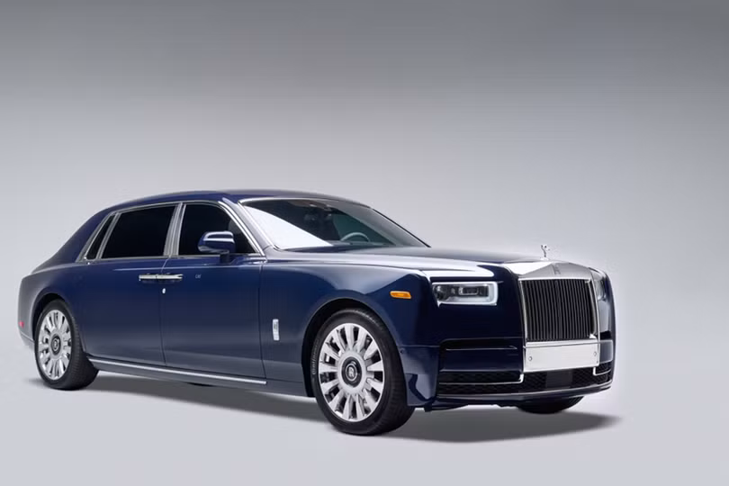 Rolls-Royce Cullinan Black Badge hơn 40 tỷ thứ 2 về Việt Nam