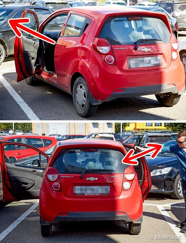 Làm mát xe siêu nhanh: Mở một bên cửa xe và cửa sổ trước. Sau đó đóng và mở liên tục cánh cửa xe còn lại. Mẹo này sẽ giúp làm mát xe nhanh chóng và loại bỏ được nhiều mùi hôi khó chịu. 12 meo hay tu cac tai xe giau kinh nghiem