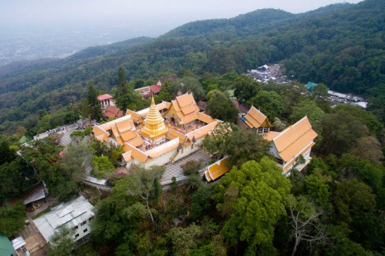 bo tui nhung diem den hap dan nhat trong thang dau nam moi
