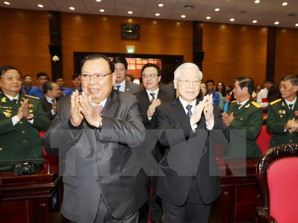 Tích cực tuyên truyền về nguồn gốc quan hệ Việt - Lào đến thế hệ trẻ ảnh 2 tich cuc tuyen truyen ve nguon goc quan he viet lao den the he tre