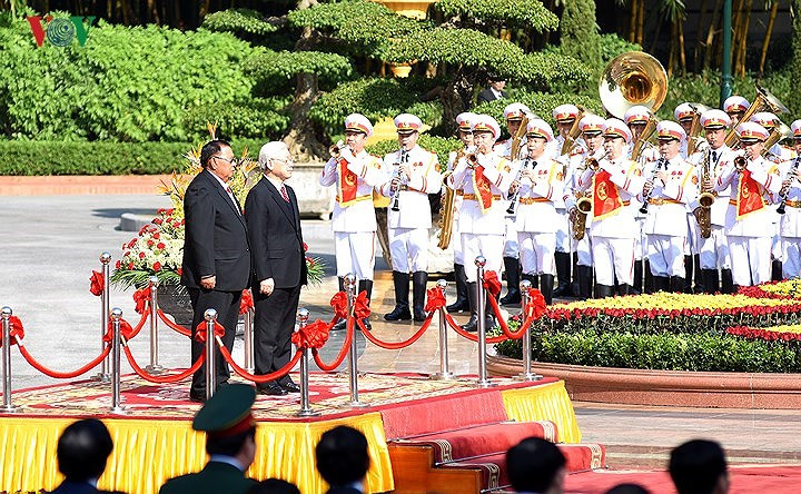 ngay dau tham chinh thuc viet nam cua tong bi thu chu tich nuoc lao