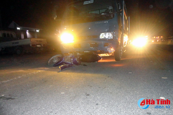 tai nan lien hoan tren ql 1a 3 nguoi thuong vong