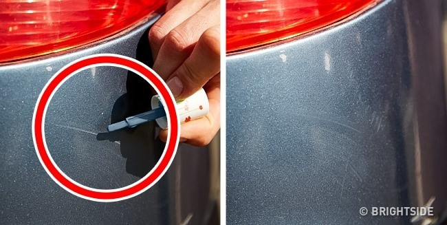 Sơn móng tay giúp che vết trầy xước: Chỉ cần phết một ít sơn móng tay cùng màu với thân xe, ta có thể che đi các vết trầy xước ngoài ý muốn. Đợi khi nó khô, ta chỉ cần mài nhẹ lớp sơn để trông nhẵn bóng hơn. 12 meo hay tu cac tai xe giau kinh nghiem