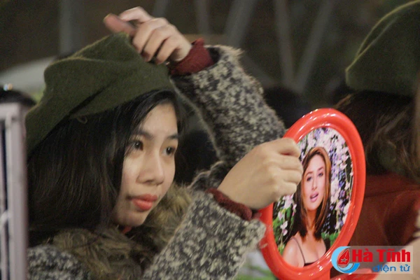 nhung bong hong xinh dep tai cho dem jam ha tinh 2017