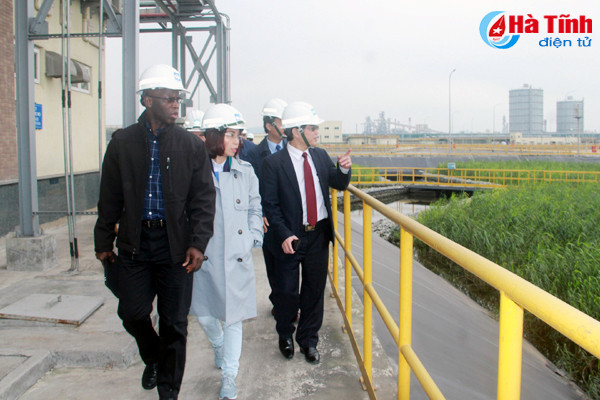 giam doc ngan hang the gioi tai viet nam tham vung ang va mot so cong trinh o ha tinh