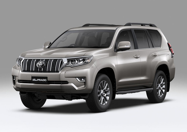 toyota land cruiser prado ban nang cap moi co gia hon 2 2 ty dong