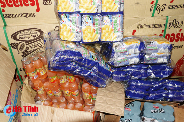 lai bat xe tai cho gan 200 ket nuoc ngot khong giay to hop phap