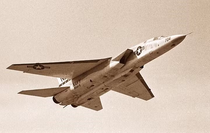 anh mot so loai may bay my tung gay toi ac o ha noi nam 1972