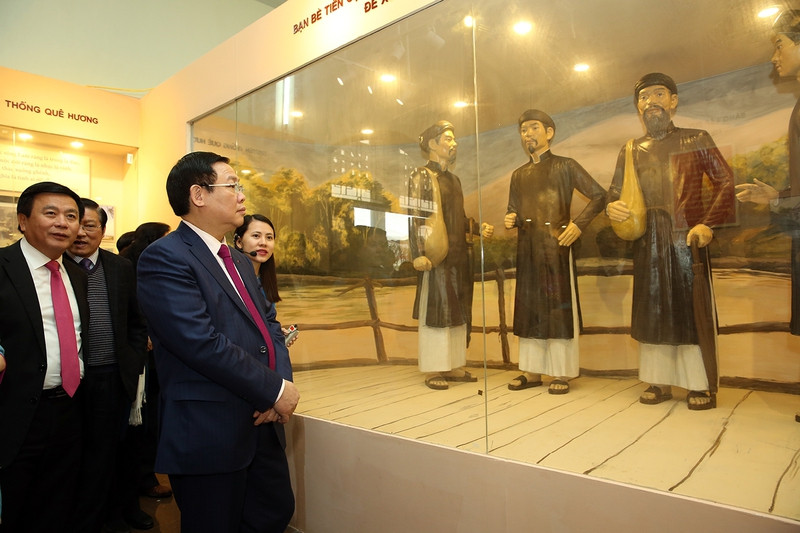 ky niem 150 nam ngay sinh chi si yeu nuoc phan boi chau