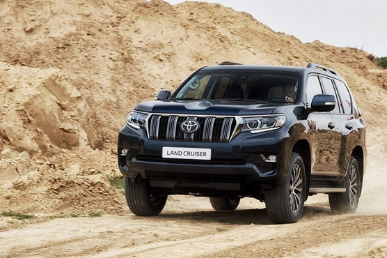 toyota land cruiser prado ban nang cap moi co gia hon 2 2 ty dong