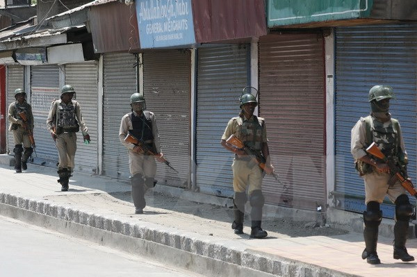 an do muon chuyen sang hop dong quoc phong hieu luc tron doi voi nga