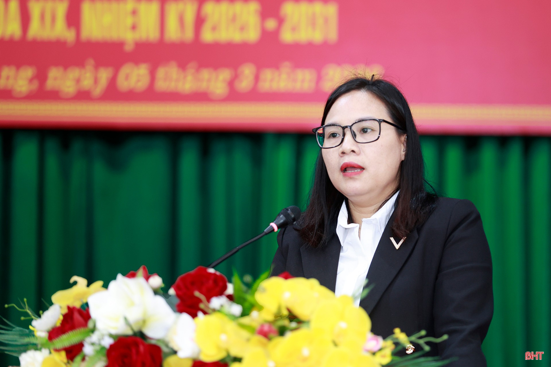 Bà Đinh Thị Hiền - Trưởng phòng Nghiệp vụ, Trung tâm Trợ giúp pháp lý, Sở Tư pháp trình bày chương trình hành động.