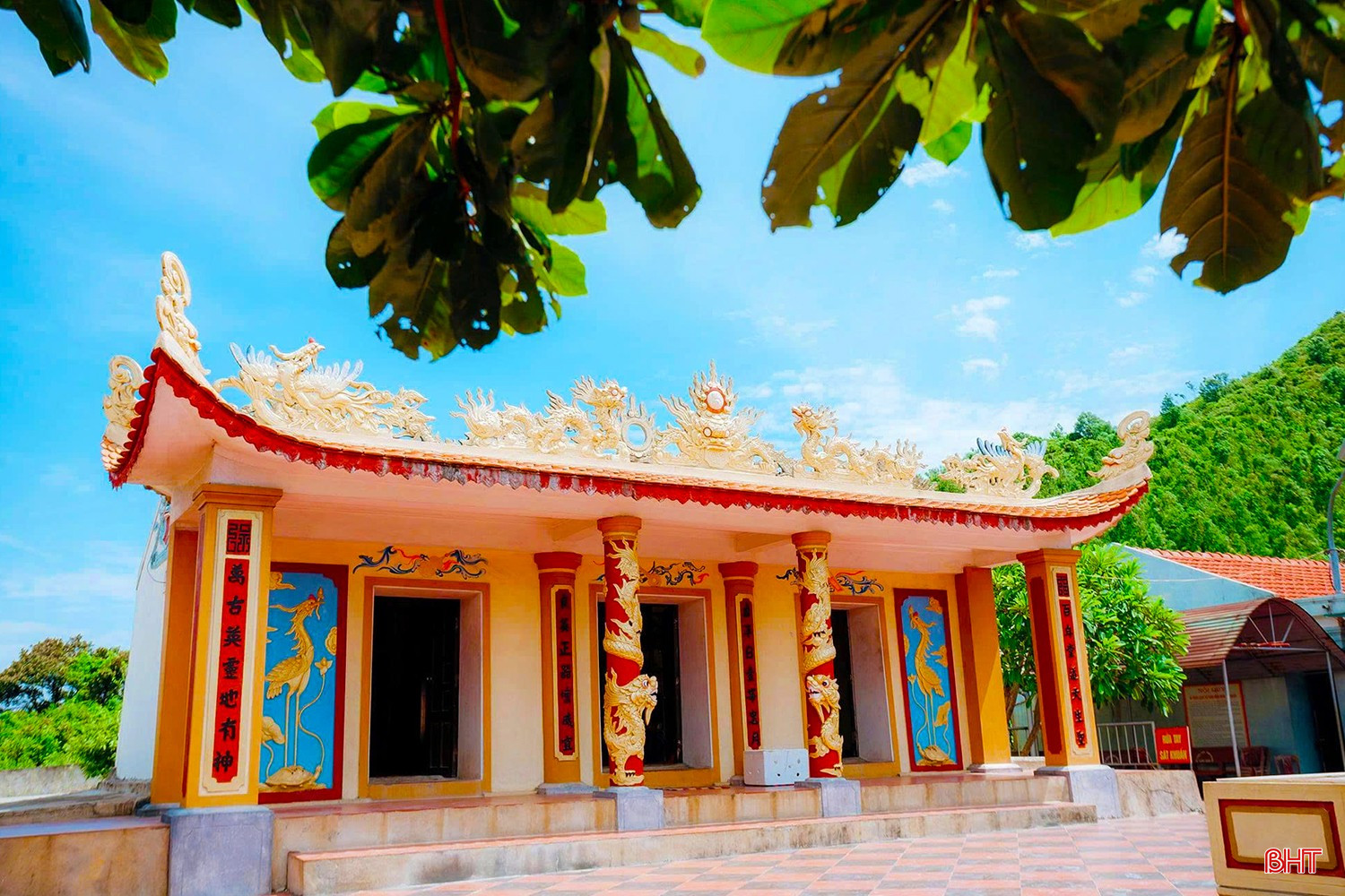 Đền Eo Bạch trước ngày lễ giỗ Chế Thắng phu nhân Nguyễn Thị Bích Châu ảnh 2