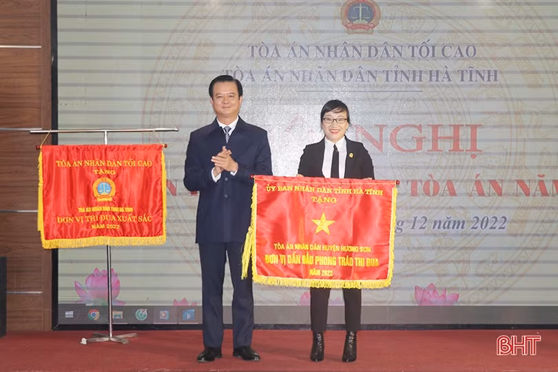 Đảm bảo bản án, quyết định của tòa án đúng pháp luật, nghiêm minh