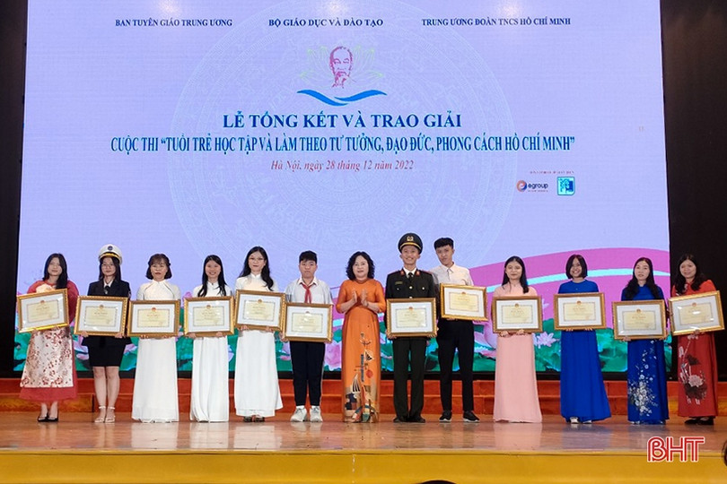 Học sinh Hà Tĩnh đạt giải nhì cuộc thi Tuổi trẻ học và làm theo Bác