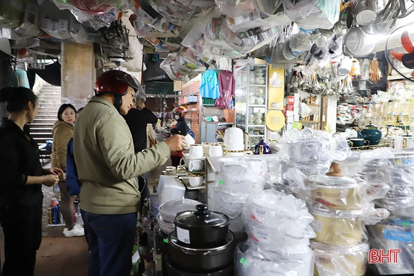 Hà Tĩnh chủ động nguồn cung, ổn định thị trường hàng hóa tết