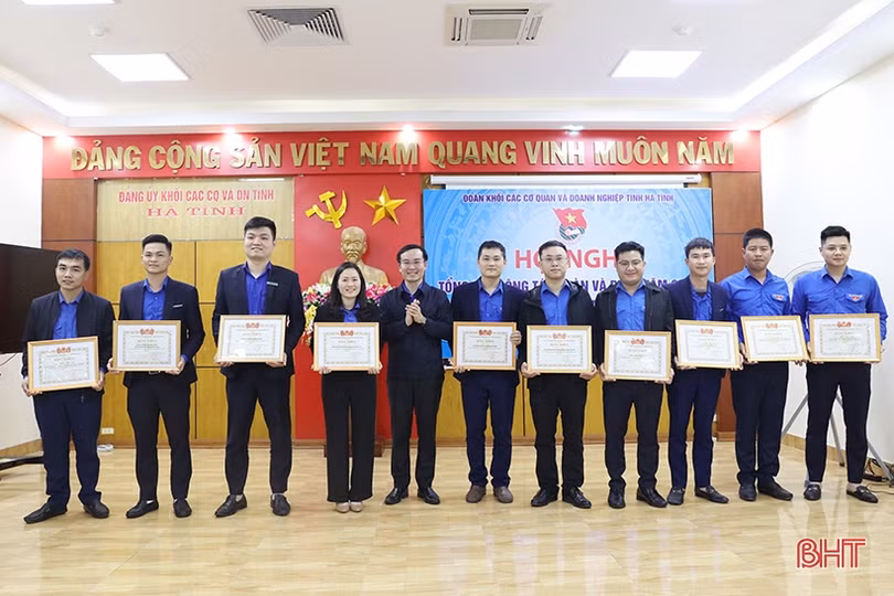 Triển khai năm chuyển đổi số các hoạt động của Đoàn Khối CCQ&DN Hà Tĩnh